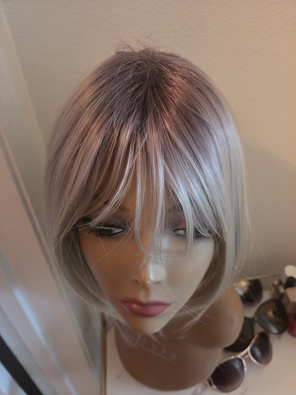 Raquel Welch Bob Wig